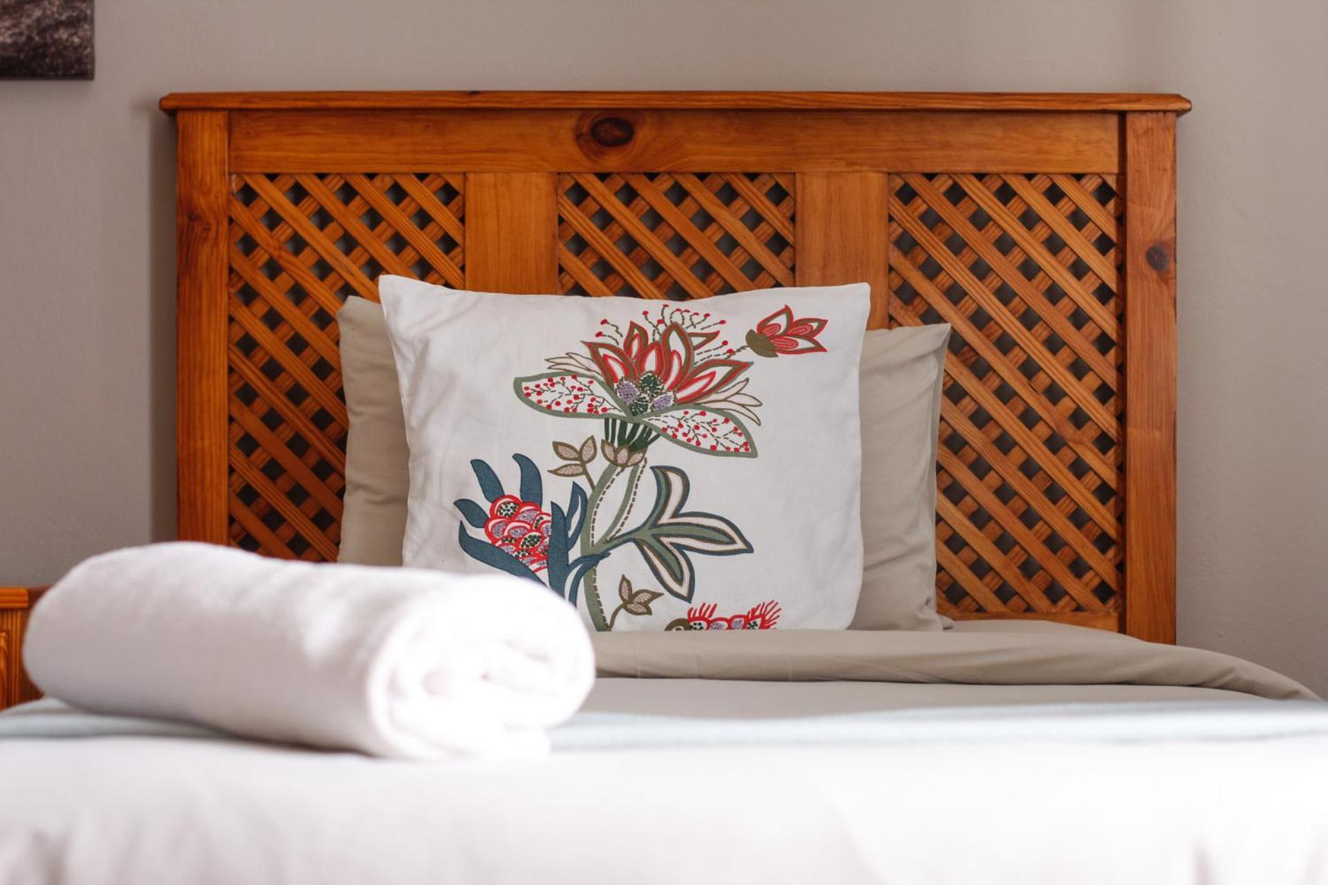 Steytlerville Royal Hotel Екстериор снимка