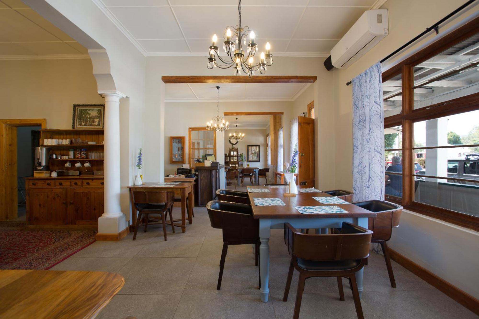 Steytlerville Royal Hotel Екстериор снимка