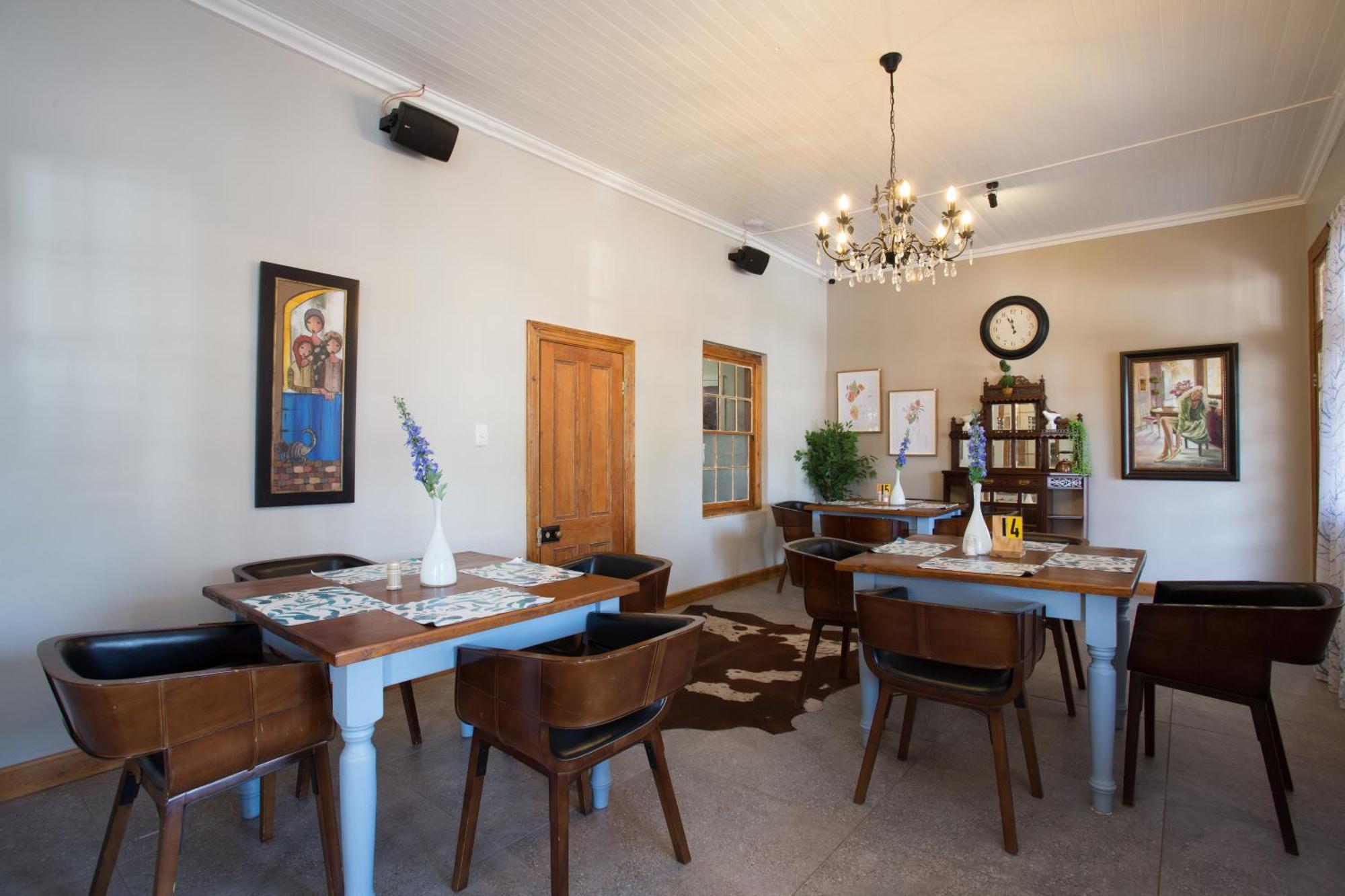 Steytlerville Royal Hotel Екстериор снимка